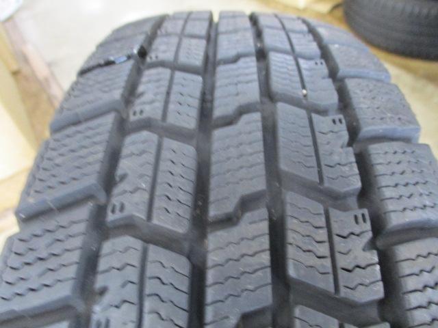 BRIDGESTONE
Linz
SR5
+
GOODYEAR
ICENAVI
7