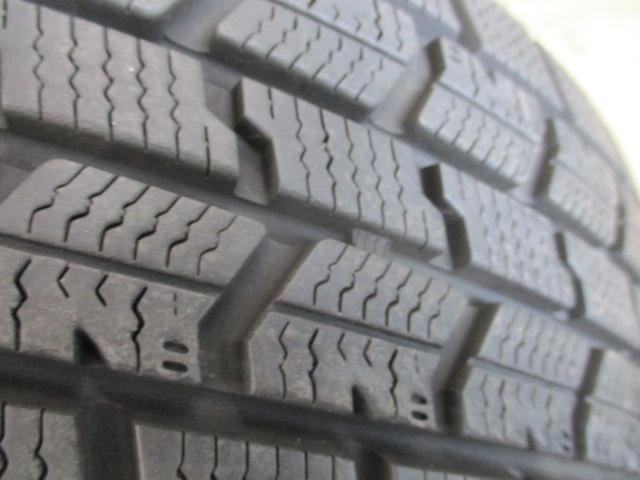BRIDGESTONE
Linz
SR5
+
GOODYEAR
ICENAVI
7