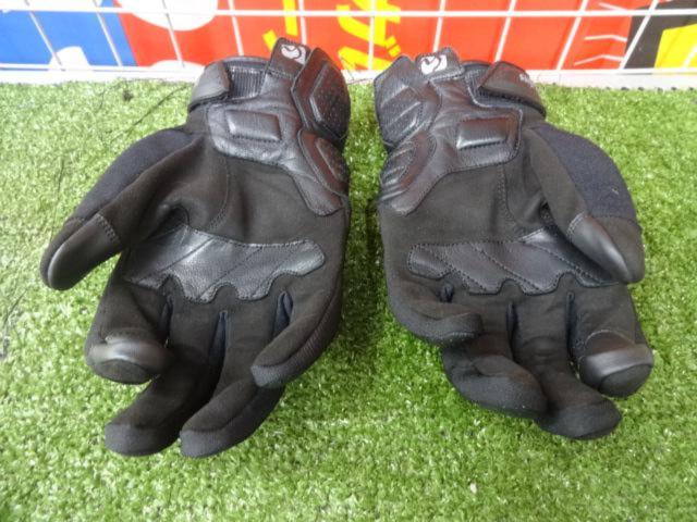 HenlyBegins
(Henry Begins) / DAYTONA High Protect
Globe
Size L