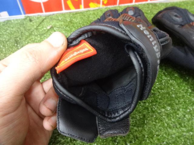 HenlyBegins
(Henry Begins) / DAYTONA High Protect
Globe
Size L