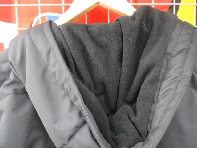 BMC x Coleman BM-MJC2403WG
Nylon tent jacket
Size L