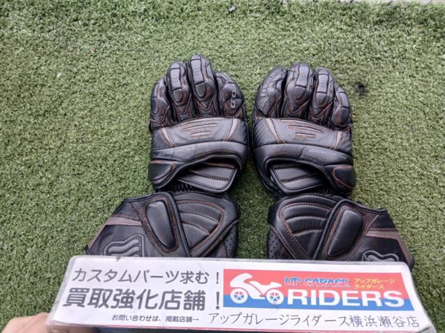 HYOD
RACING009
Size: L