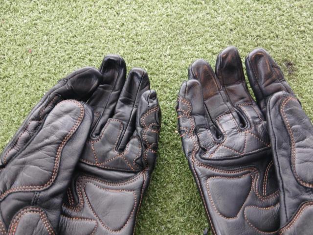 HYOD
RACING009
Size: L