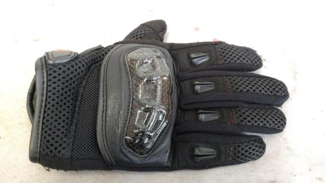 HenlyBegins
M size
carbon
Mesh glove
black