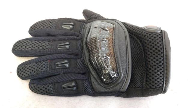 HenlyBegins
M size
carbon
Mesh glove
black