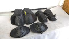 KOMINE
Komine Protector Set