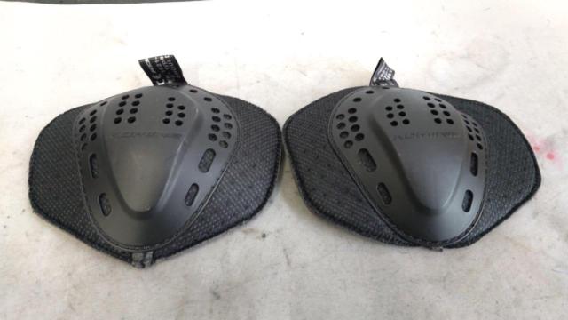 KOMINE
Komine Protector Set