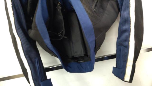 Alpinestars
M size
Mesh jacket
Black / Blue