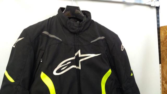 Alpinestars
L size
Textile
Jacket
Black / Yellow