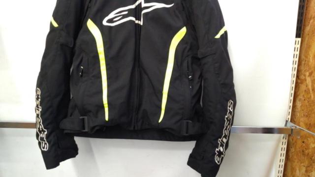 Alpinestars
L size
Textile
Jacket
Black / Yellow