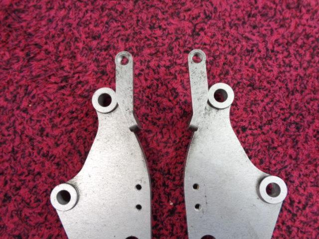 Unknown Manufacturer
CBR929RR
For OHLINS front forks
Brembo 60mm pitch caliper support