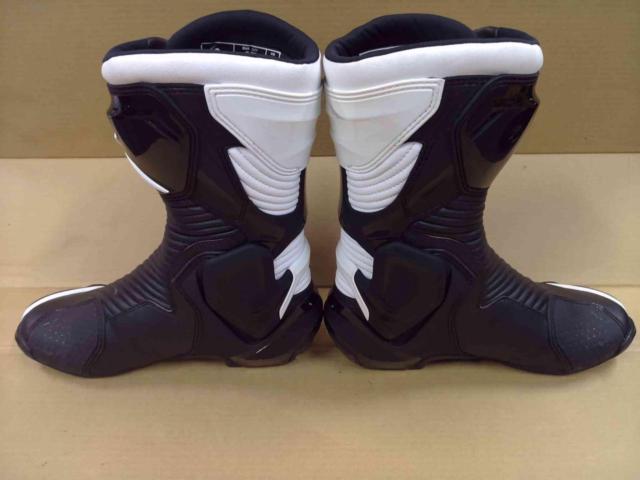 Alpinestars (Alpine Star)
SMX
PLUS
V2
Boots
White / Black
JP27.5cm
US9