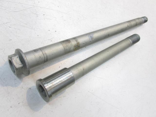 KAWASAKI (Kawasaki)
Genuine axle shafts front and rear set
Z 900 RS ('18)