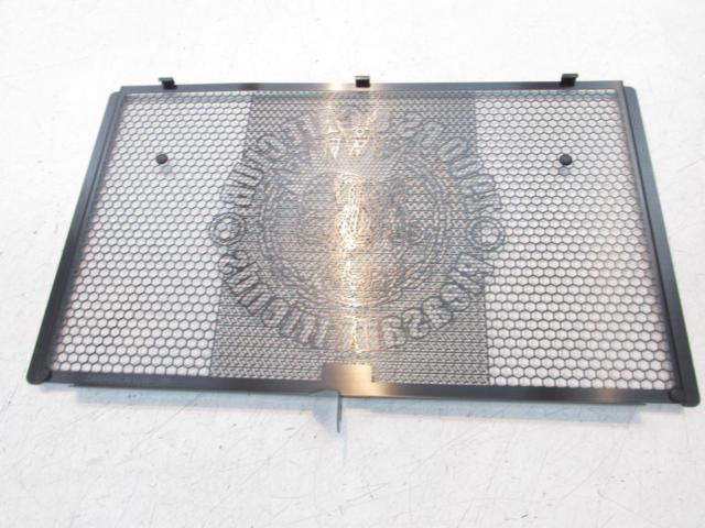 MORIWAKI (Moriwaki)
Radiator core guard (Owners Club exclusive)
Z900RS/Café ('18-'20)