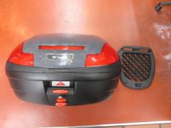 YSGEAR (Waizugia)
Rear box E 47
[Capacity of about 47L]
