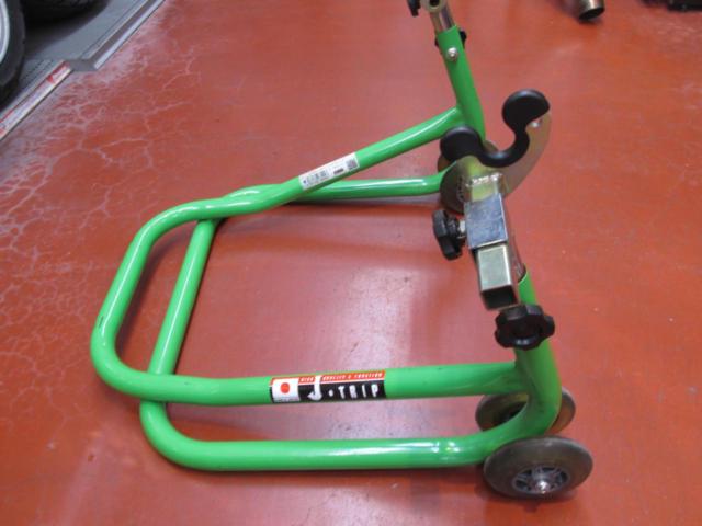J-TRIP
Short roller stand (with V-shaped support)
Compatible width: 305mm to 410mm