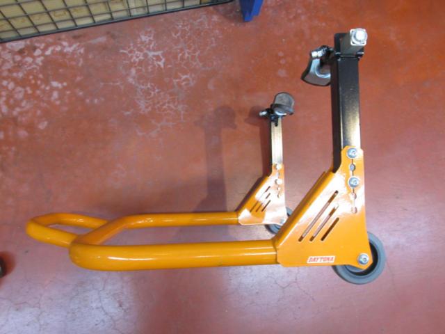 DAYTONA (Daytona)
Adjustable racing stand (L-shaped bracket)
270-375mm