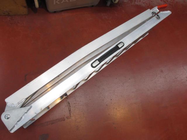 Unknown Manufacturer
Foldable aluminum ladder
220cm