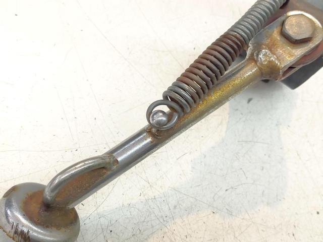 Unknown Manufacturer
Side stand
[Beano]