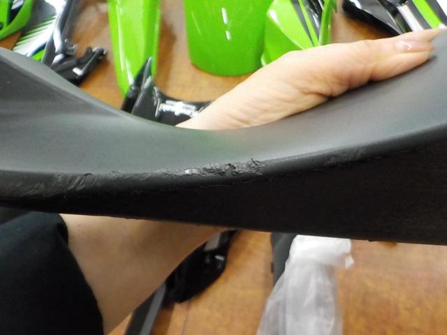 KAWASAKI
Genuine exterior set
Ninja650
ABS/year unknown