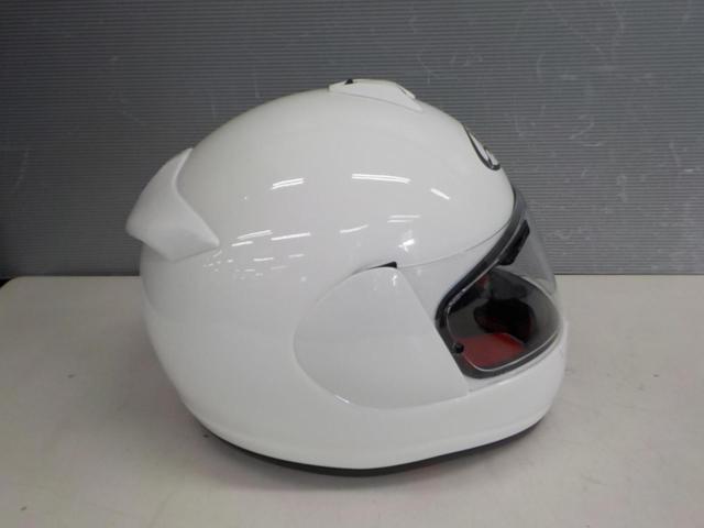 Arai
HR
Innovation
Full-face helmet
Size: XL (61-62cm)