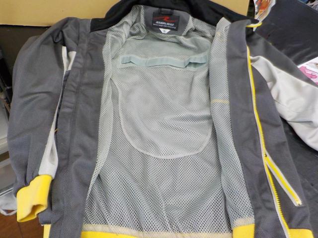 ROUGH &amp; ROAD
RR7322
Rough mesh Parker
Size: XL