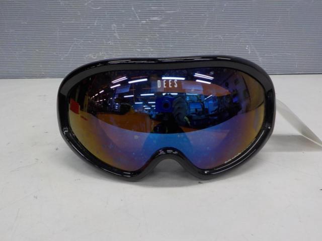 DEES
Goggles
DBG-946