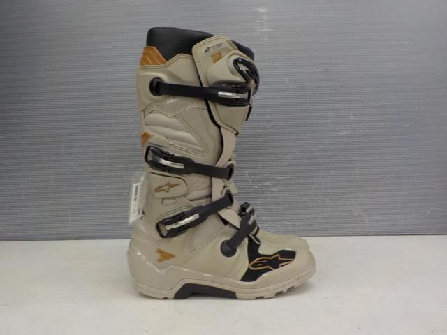 Alpinestars
TECH7
ENDURO
DRYSTAR
Terrain Boots
Size: JP / 27.5cm
※ warranty