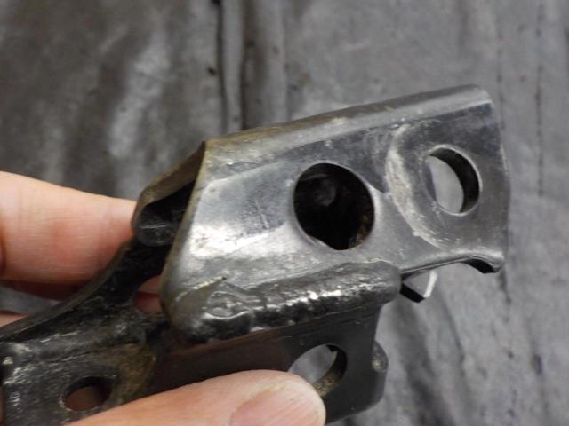 YAMAHA (Yamaha)
Genuine footpegs
Right and left
Selo 250