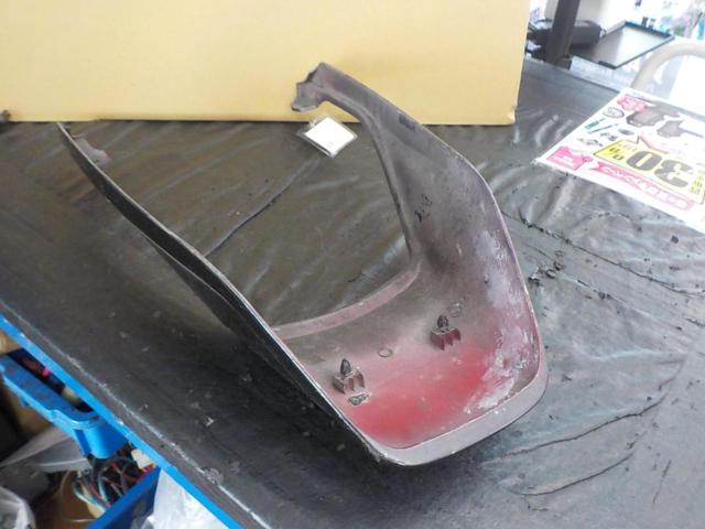 KAWASAKI (Kawasaki)
Genuine tail cowl
[Zephyr 400]