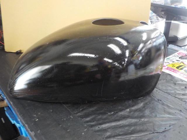 Unknown Manufacturer
FRP tank cover
[Zephyr 400]