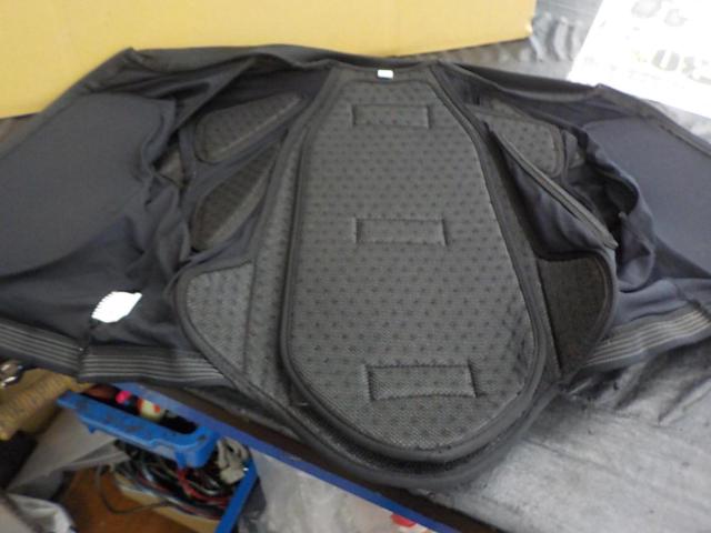KOMINE (Komine)
Body protector
Size: Free