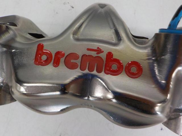 Brembo
GP4-RX
Radial
CNC
4P
Caliper
Nickel coating
Red logo
Right and left
Φ32
Mounting pitch: 108mm