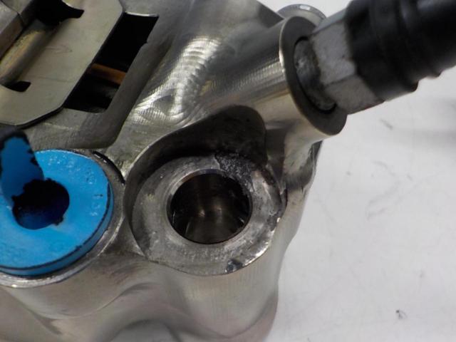 Brembo
GP4-RX
Radial
CNC
4P
Caliper
Nickel coating
Red logo
Right and left
Φ32
Mounting pitch: 108mm