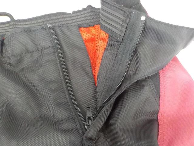 Alpinestars
Off-road pants
Size: 26 (Kids)