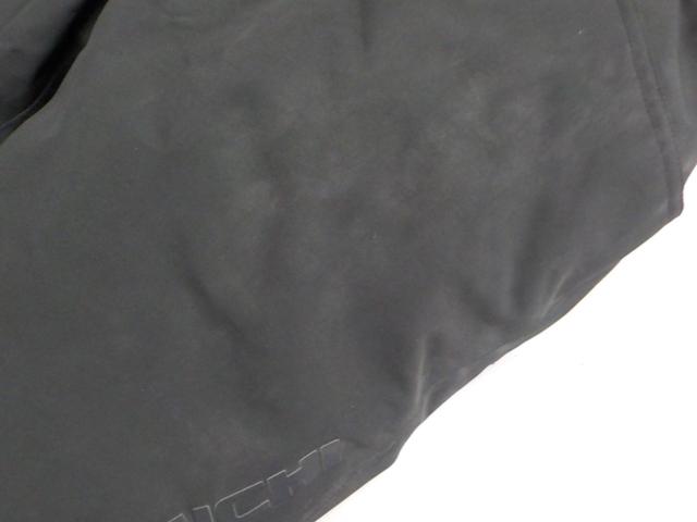 RSTaichi
RSY553
Matrix over pants
Size: XL