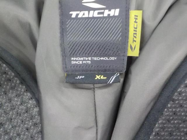 RSTaichi
RSY553
Matrix over pants
Size: XL