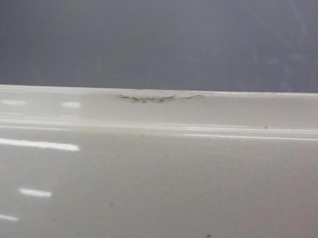 KAWASAKI
Genuine side cover left and right set
Removal from GPZ900R/A11