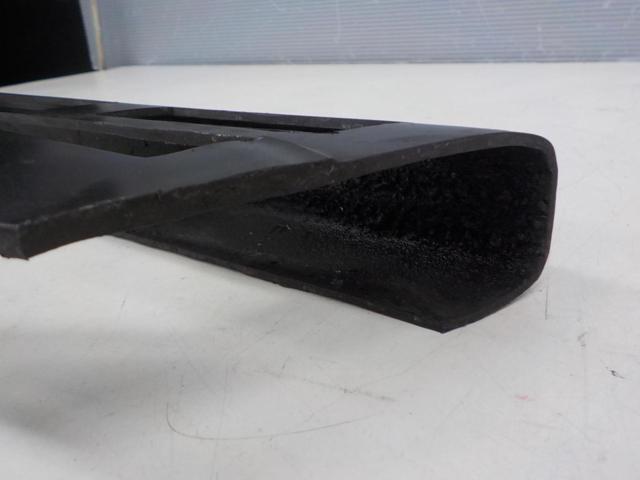 Unknown Manufacturer
Chain cover
Removal from GPZ900R/A11