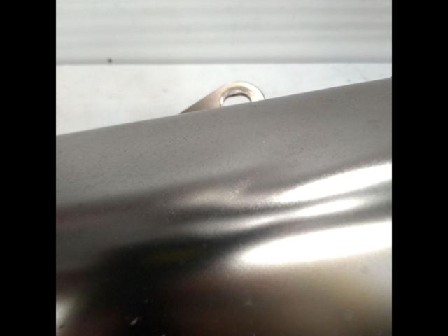 6AKRAPOVIC
Slip-on silencer + genuine exhaust pipe