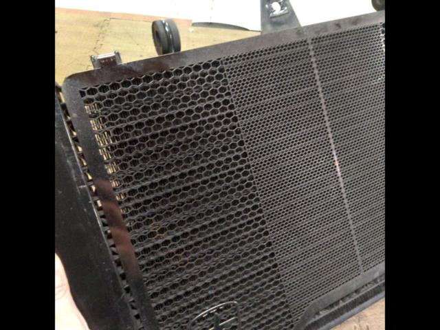 9kawasaki
ZRX1200R genuine radiator + radiator core guard