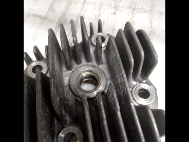 2 YAMAHA
Grand Axis Genuine cylinder head