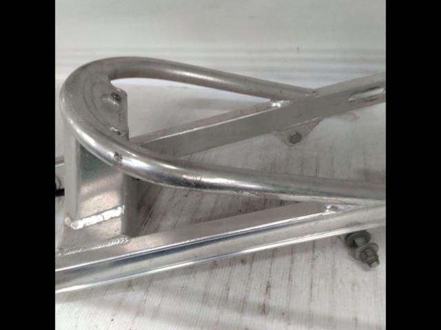 3 manufacturer unknown
Long swing arm with stabilizer