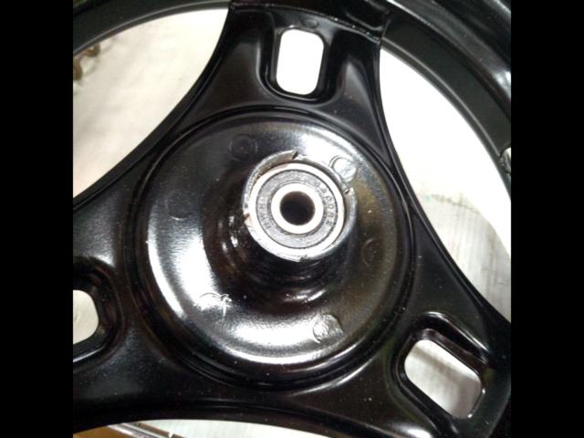 2 manufacturer unknown
Front wheel