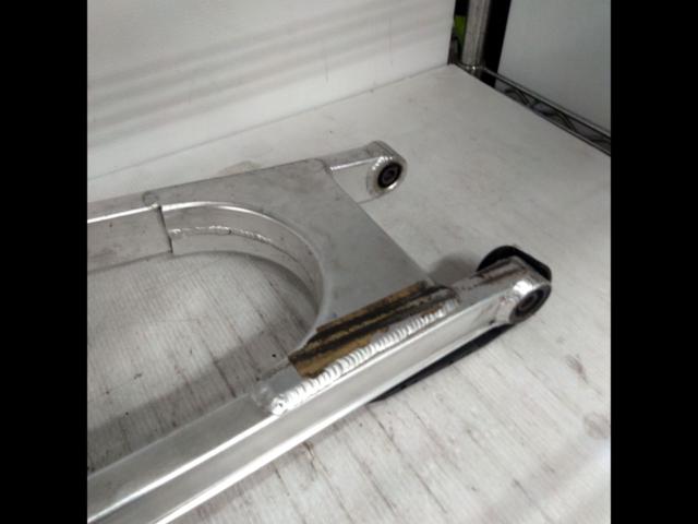 3 manufacturer unknown
Long swing arm