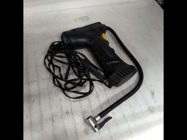 Unknown Manufacturer
Handheld air pump