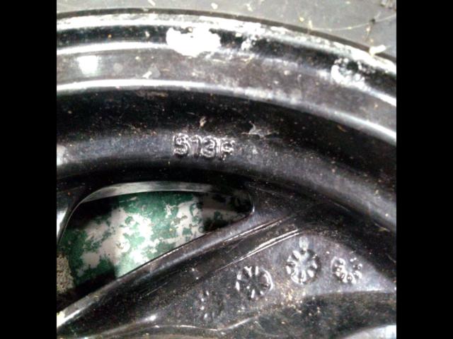 2SYM
Citycom 125 genuine front wheel