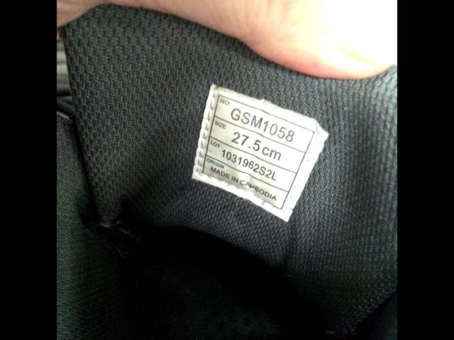 GOLDWIN
Mesh riding shoes