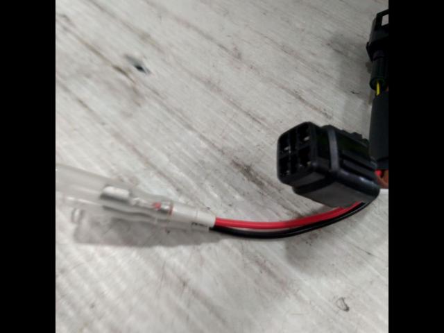 7 manufacturer unknown
Power branch harness