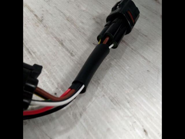 7 manufacturer unknown
Power branch harness